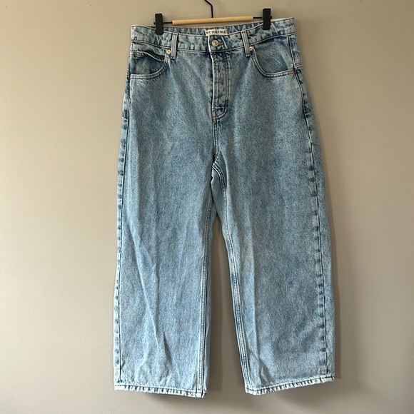 NWT We the Free/Free People Deep Trance Dropped Boyfriend Barrel Leg Jeans Sz 29 - Picture 8 of 11